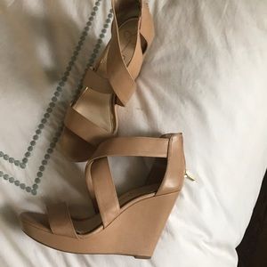 Jessica Simpson Wedges